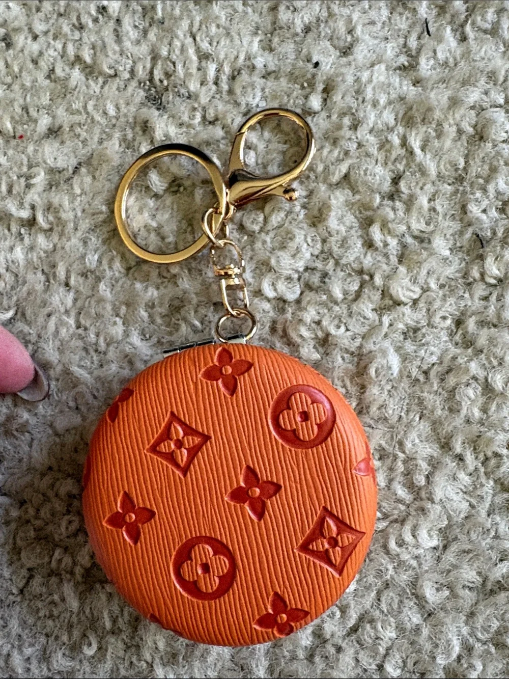 None compact orange